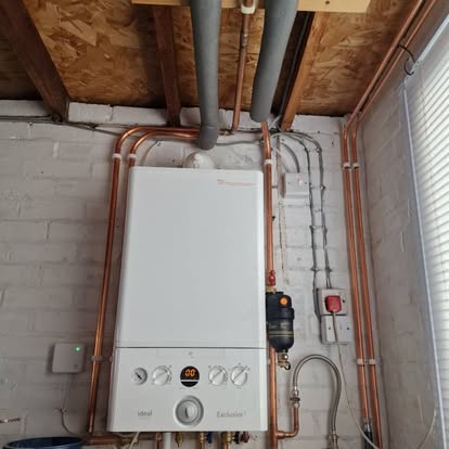 New Worcester Bosch boiler installed with tidy copper pipework